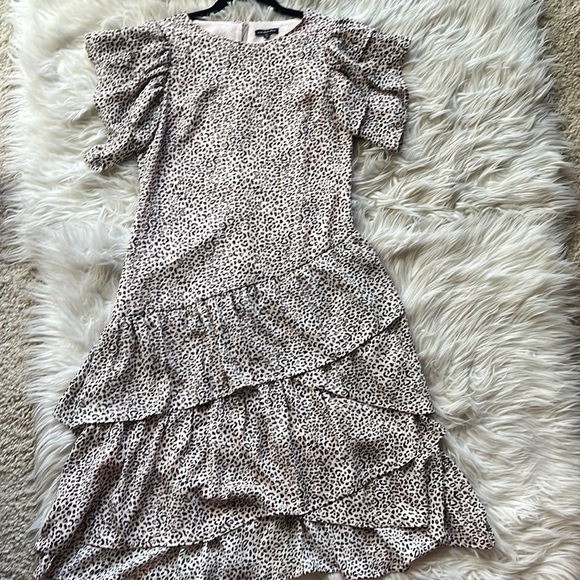 WHO WHAT WEAR pink leopard ruffle dress - Picture 11 of 14